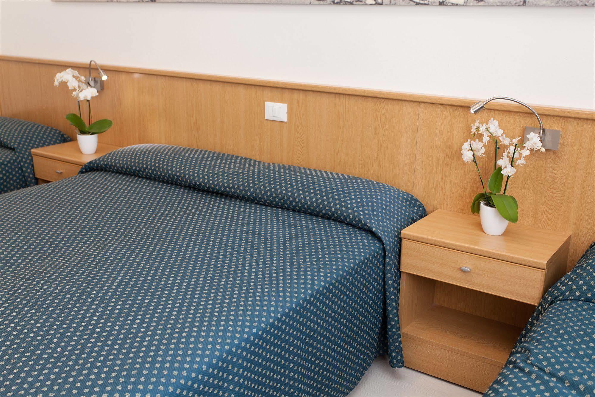 Hotel Marina 3*